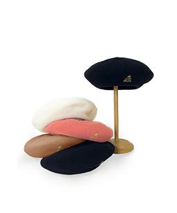 Logo emblem wool beret 