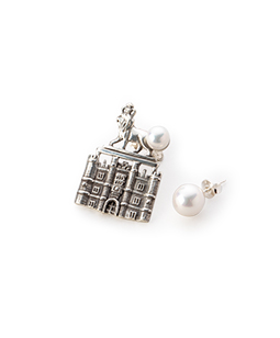 Hampton Court pearl earring