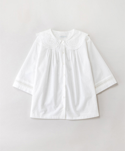 Scallop lace collar blouse