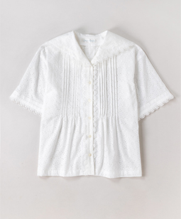 Eyelet lace marine collar blouse
