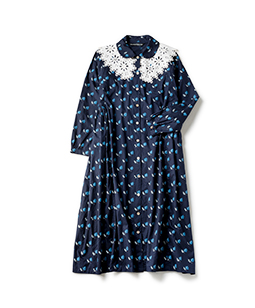 Eastern folklore lace collar dress