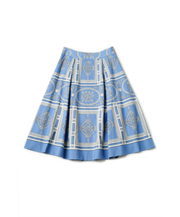 Decoration Wall tuck flare skirt