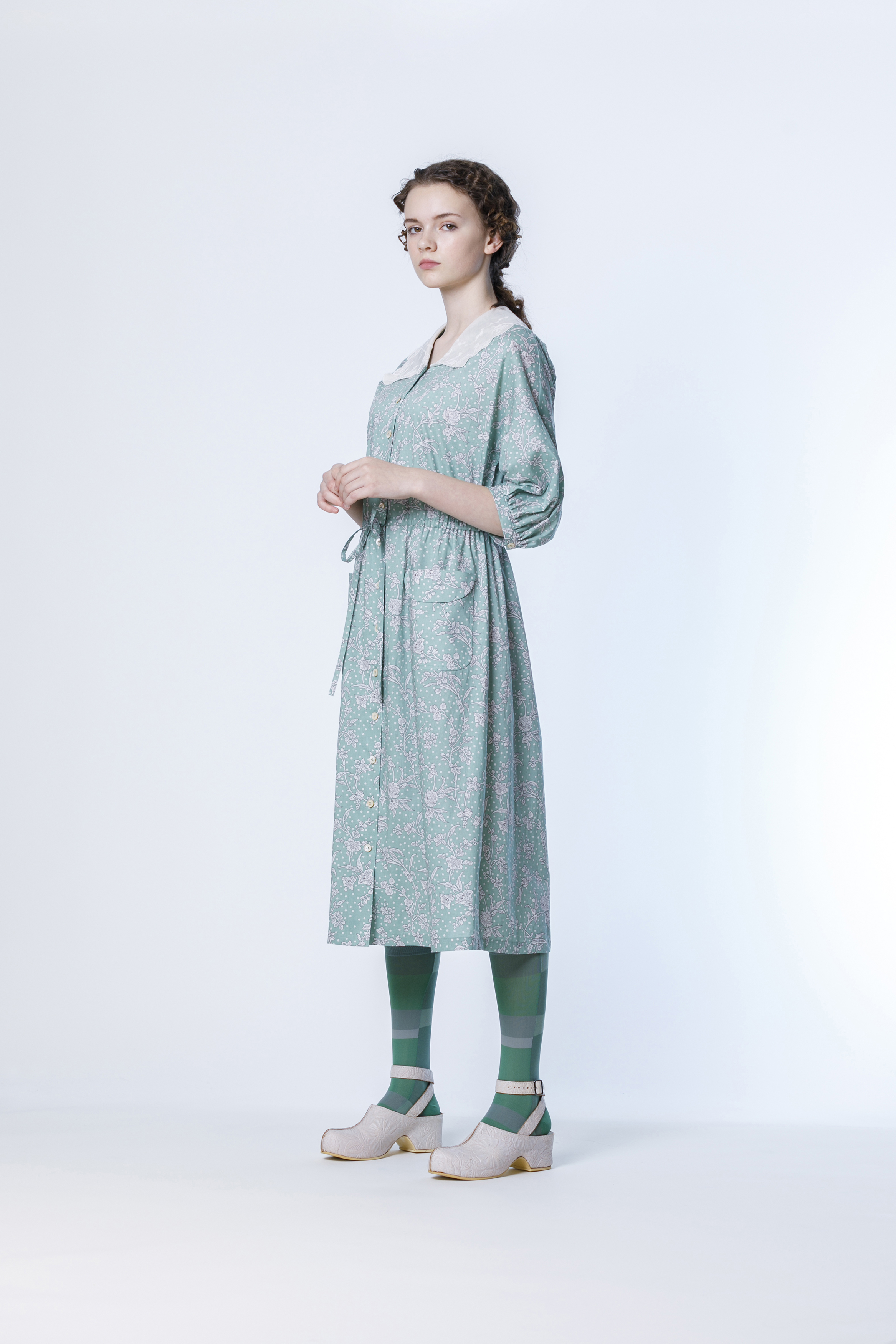 4051_LOOK
