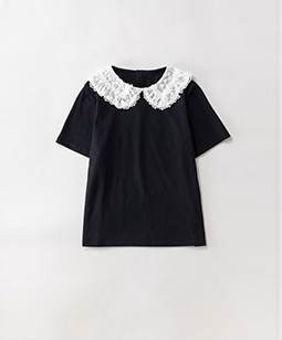 Lace collar pullover