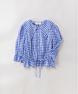 Shirring gingham puritan collar blouse