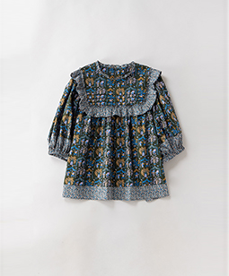 A Celebration switching blouse