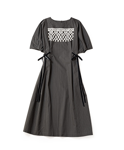 Pinstripe&vintage lace dress