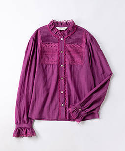 Bobbin lace-trim blouse