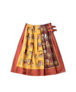 Hansom cabs wrapped skirt