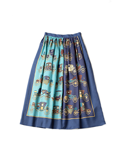 Hansom cabs long skirt