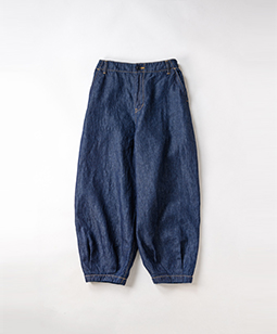 Light denim denim barrel pants