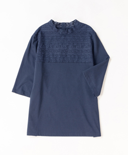Bobbin lace yoke pullover