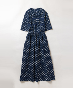 Polka dots shirring dress