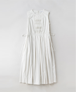 Cold mercerized cloth sleeveless dress
