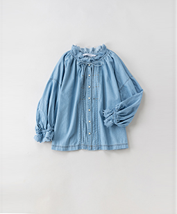 Light denim lace-trim tunic