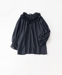 Sheer crepe frill collar blouse