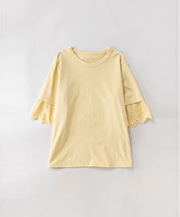 Lace-trim sleeve T-shirt